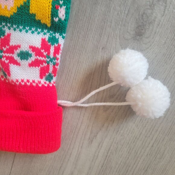 Vintage ROC Christmas Knitted Stockings Set Of 2 Angel & Bear Designs Red/White - Picture 4 of 9